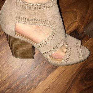 Tan suede heels.